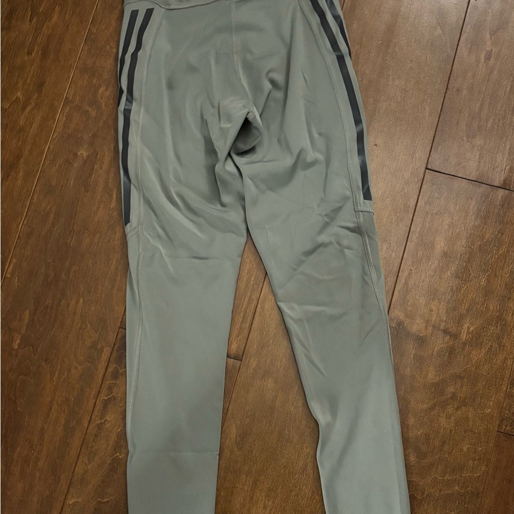 Adidas Green Leggings with a bonus Aeropostale Top - Picture 3 of 5